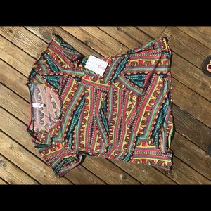 Lularoe classic tee small